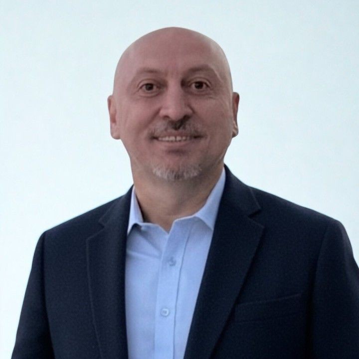 Özgüven Saymaz